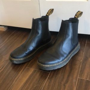Dr Martens Dorrain Chelsea Boot, women’s size 9